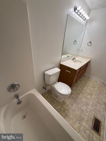 10500 BOXMEER CT, Fredericksburg, VA 22408