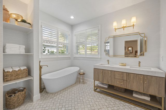 9806 SE Landing Place, Tequesta, FL 33469