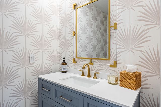 9806 SE Landing Place, Tequesta, FL 33469