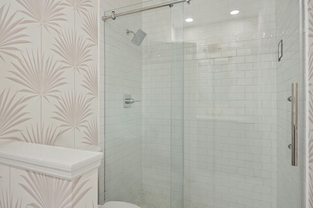 9806 SE Landing Place, Tequesta, FL 33469