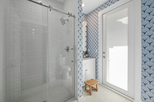 9806 SE Landing Place, Tequesta, FL 33469