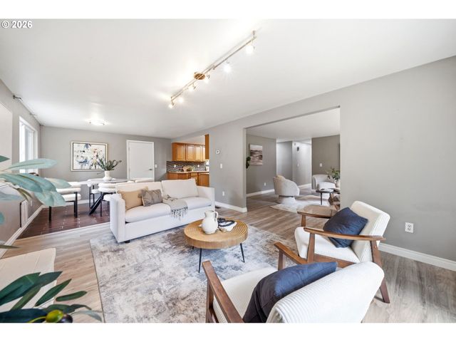 4305 Ne 151ST Ave, Vancouver, WA 98682