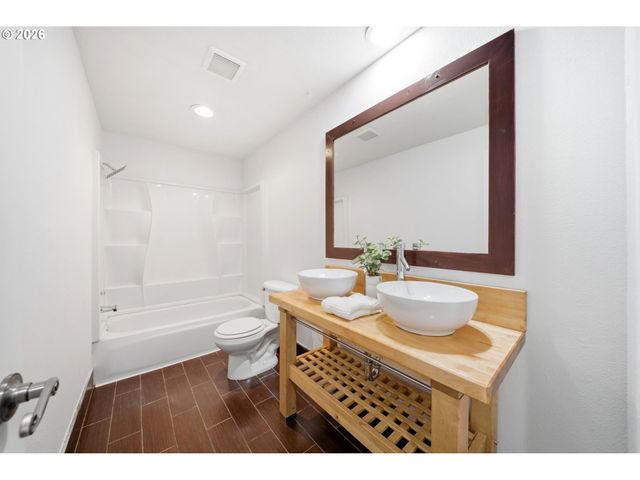 4305 Ne 151ST Ave, Vancouver, WA 98682
