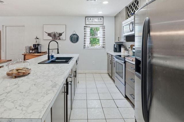 2360 87th Court, Vero Beach, FL 32966