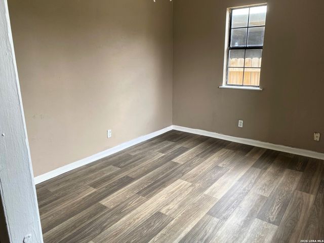 545 HARLAN, San Antonio, TX 78214