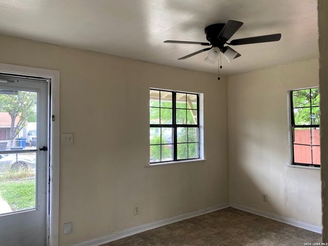 545 HARLAN, San Antonio, TX 78214