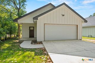 166 Satterfield Road, New Braunfels, TX 78130