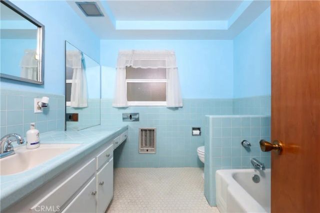 7641 Nada Street, Downey, CA 90242