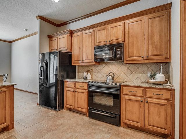 1324 Brice Drive, Moore, OK 73160