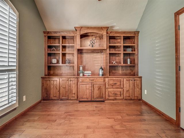 1324 Brice Drive, Moore, OK 73160