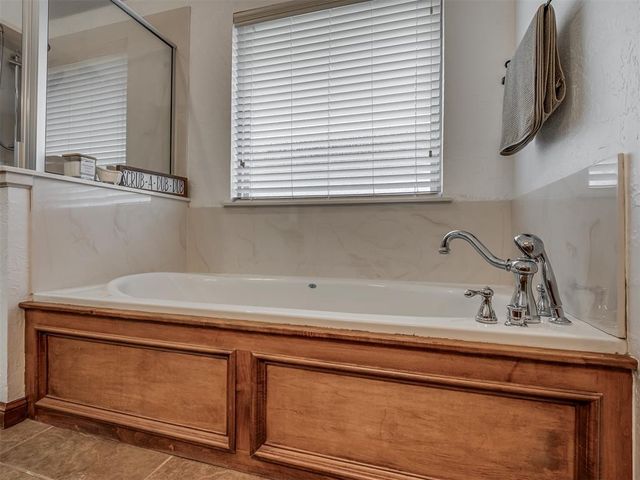 1324 Brice Drive, Moore, OK 73160