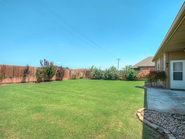 1324 Brice Drive, Moore, OK 73160