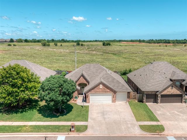 1324 Brice Drive, Moore, OK 73160