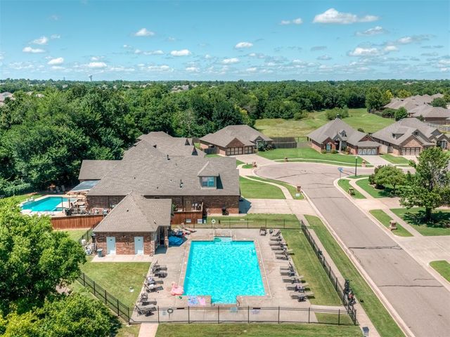 1324 Brice Drive, Moore, OK 73160