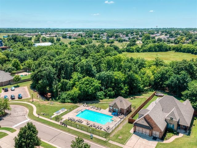 1324 Brice Drive, Moore, OK 73160