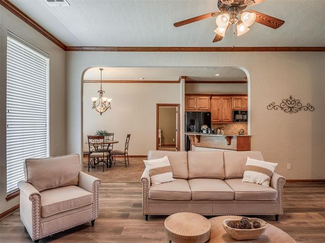 1324 Brice Drive, Moore, OK 73160