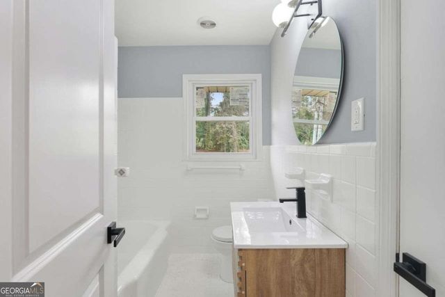 1971 Honeysuckle Lane SW, Atlanta, GA 30311