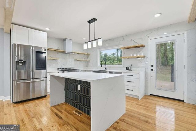 1971 Honeysuckle Lane SW, Atlanta, GA 30311