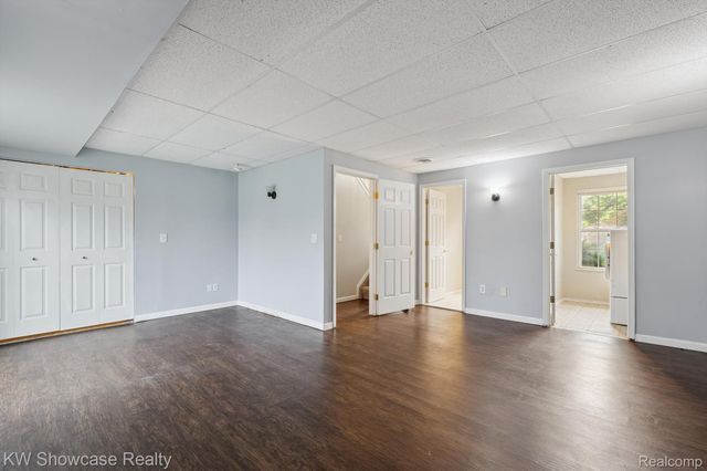 2738 Birchwood Drive, Waterford Charter Township, MI 48329