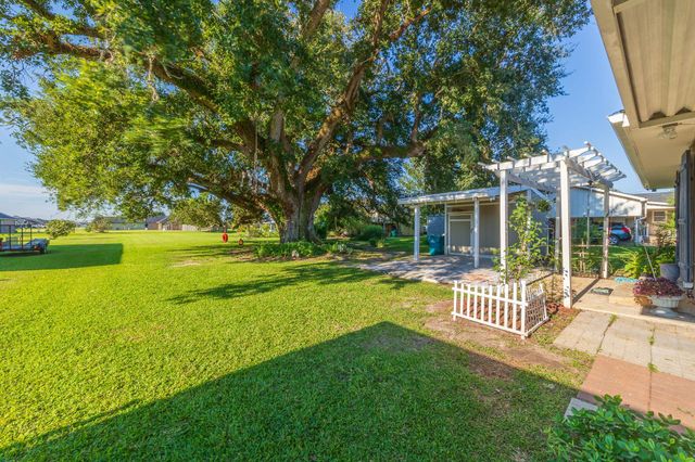 3426 Highway 1, Raceland, LA 70394