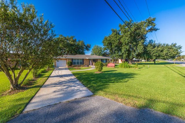 3426 Highway 1, Raceland, LA 70394