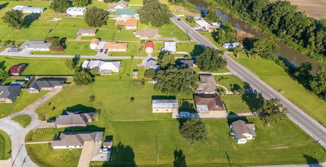 3426 Highway 1, Raceland, LA 70394