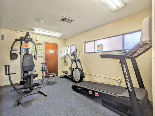 3848 59TH AVENUE W, Bradenton, FL 34210