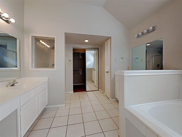 4703 Glasgow Drive, Missouri City, TX 77459