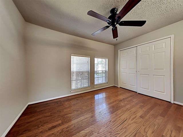 4703 Glasgow Drive, Missouri City, TX 77459