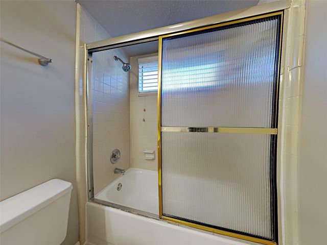 4703 Glasgow Drive, Missouri City, TX 77459