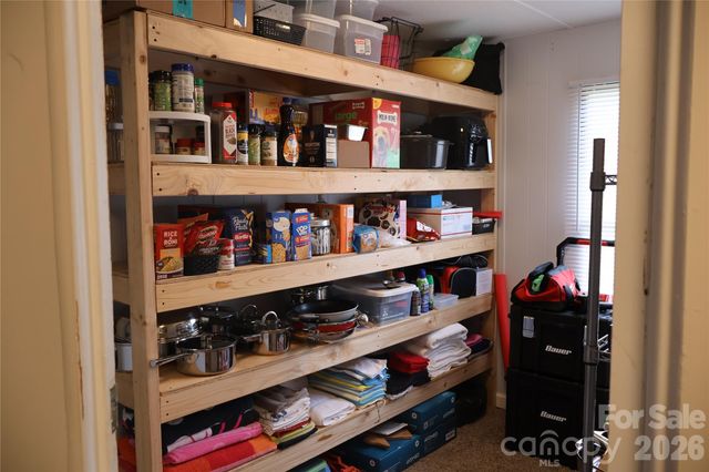 126 Cedarvale Drive, Harmony, NC 28634