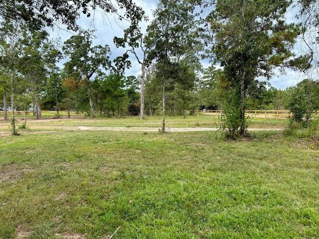 11082 Tammy Circle, Plantersville, TX 77363