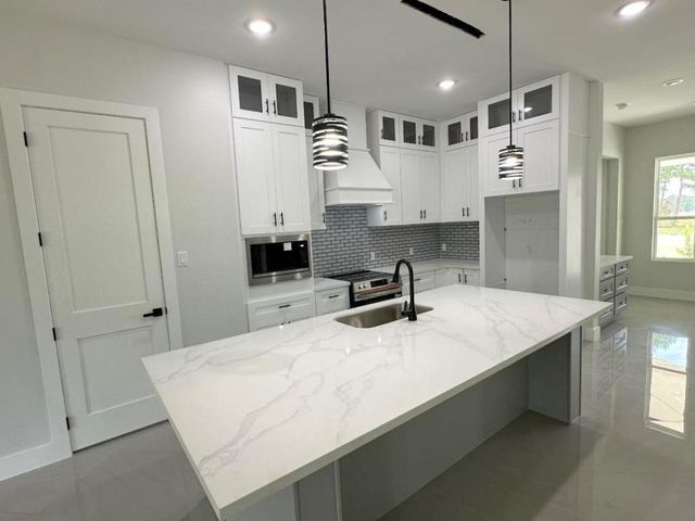 11082 Tammy Circle, Plantersville, TX 77363