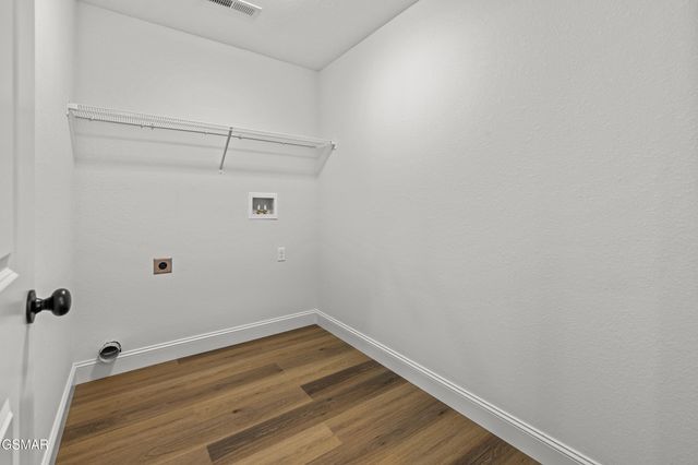 275 Cross Over Road, Sevierville, TN 37876