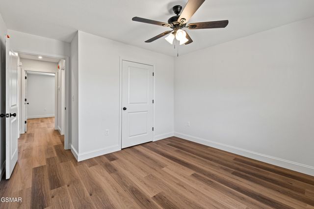 275 Cross Over Road, Sevierville, TN 37876