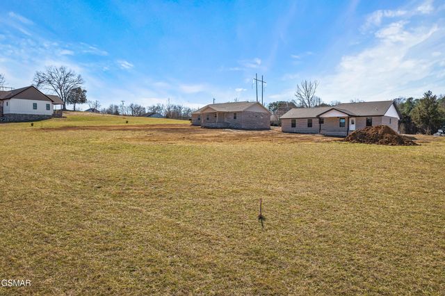 275 Cross Over Road, Sevierville, TN 37876