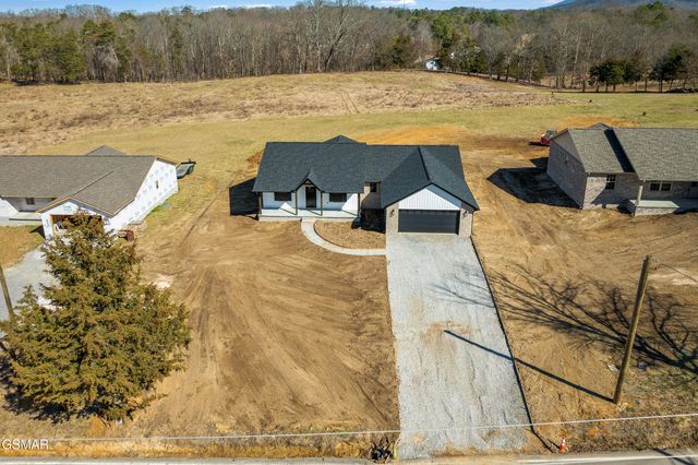 275 Cross Over Road, Sevierville, TN 37876