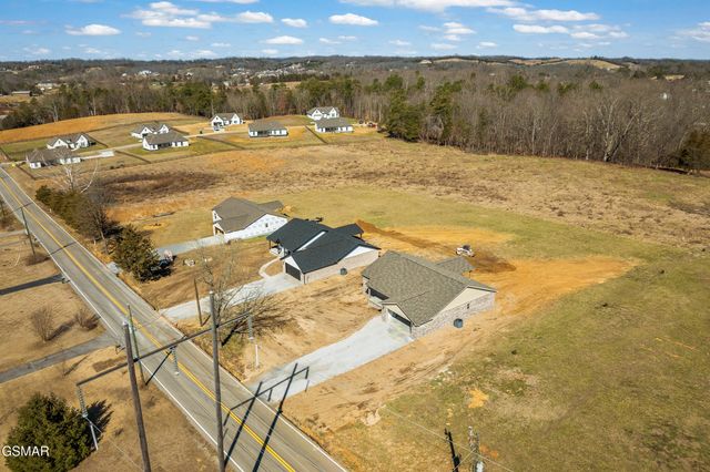 275 Cross Over Road, Sevierville, TN 37876