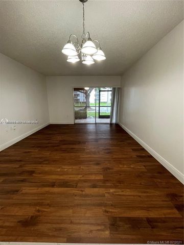 721 N Pine Island Road 104, Plantation, FL 33324
