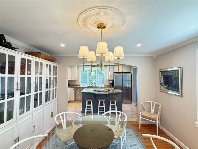 11 Beech Tree Road, East Providence, RI 02916