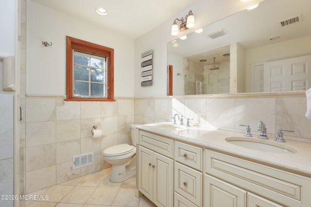 149 Ueland Road, Red Bank, NJ 07701