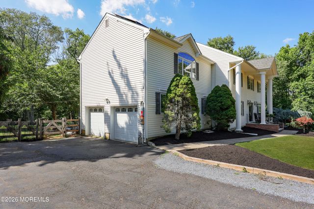 149 Ueland Road, Red Bank, NJ 07701