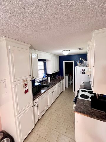 85 Nomad, Kinsey, AL 36303