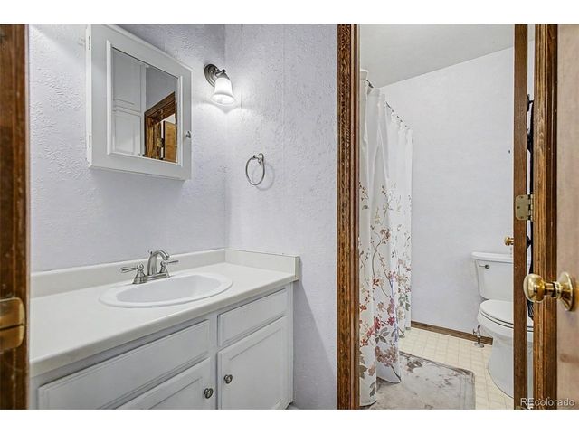 6004 Zang Way, Arvada, CO 80004