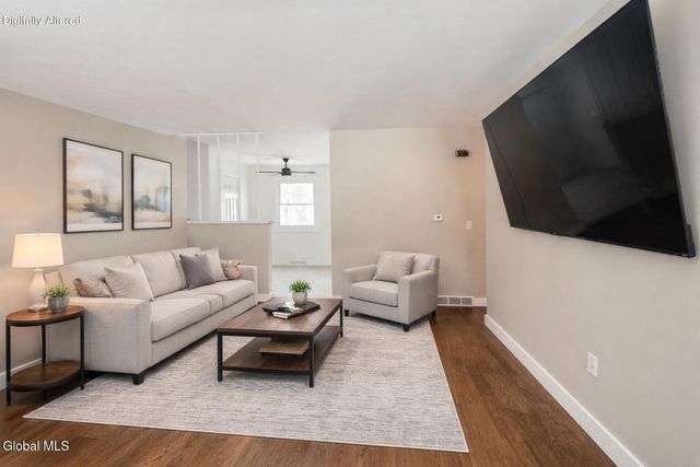 24 Birchwood Lane, Ballston Spa, NY 12020