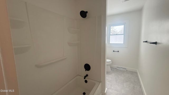 24 Birchwood Lane, Ballston Spa, NY 12020