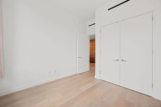 21-21 31st Street 4J, Astoria, NY 11105