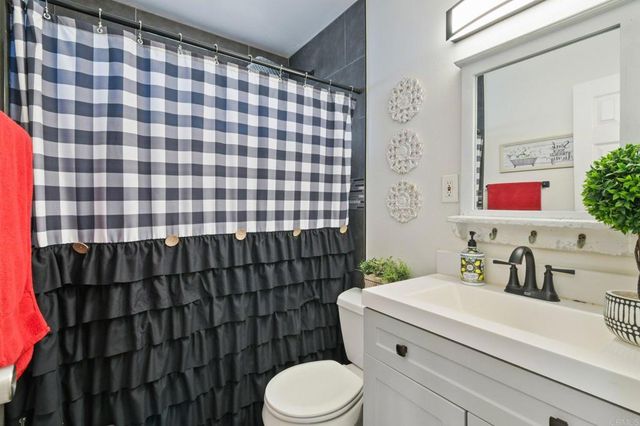 8179 Knollwood Road, San Diego, CA 92114