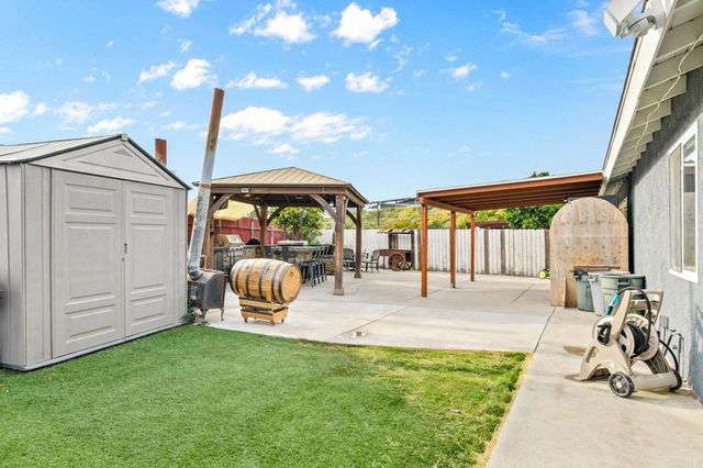 8179 Knollwood Road, San Diego, CA 92114