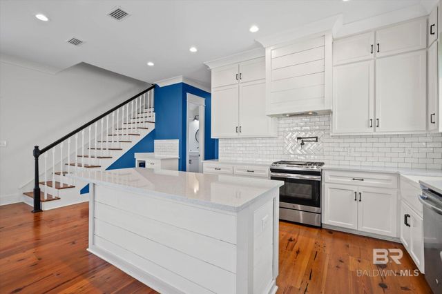 485 Orleans Street, Gulf Shores, AL 36542